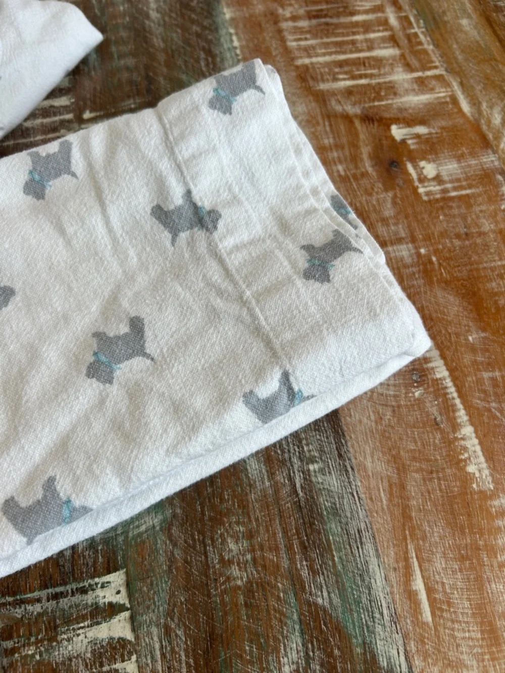White and Gray Scottie Dog Twin Sheets